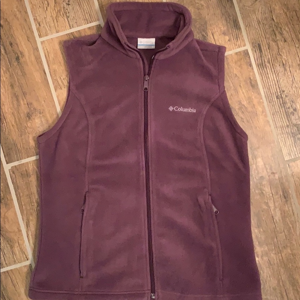 Columbia fleece vest